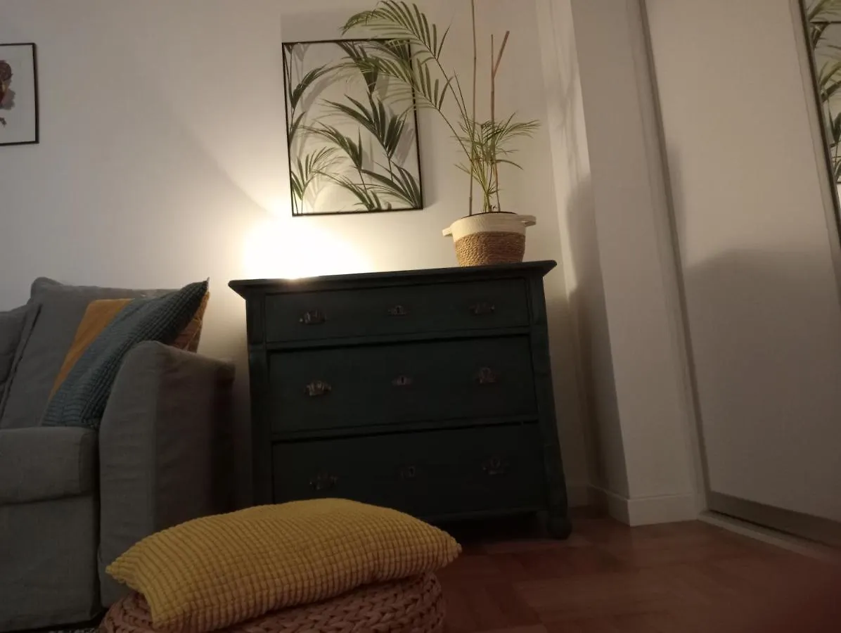 Suzy Mokotow Apartment Warsaw
